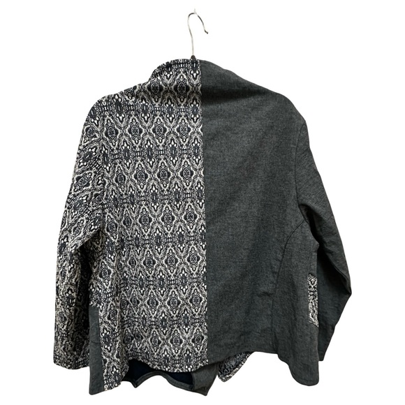 Unique Patchwork Blazer Jacket – Modern Artistic Style - Picture 5 of 12